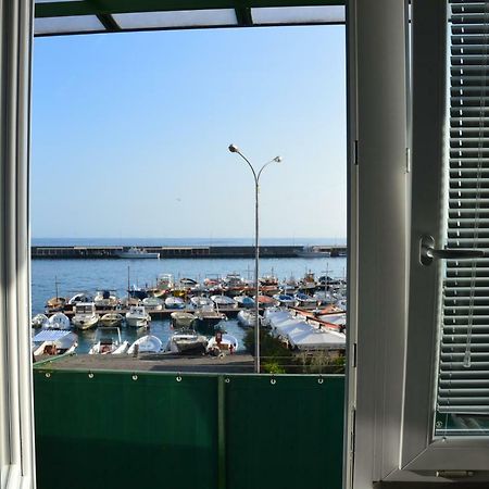 Il Porto Capri Casa Vacanza Bagian luar foto