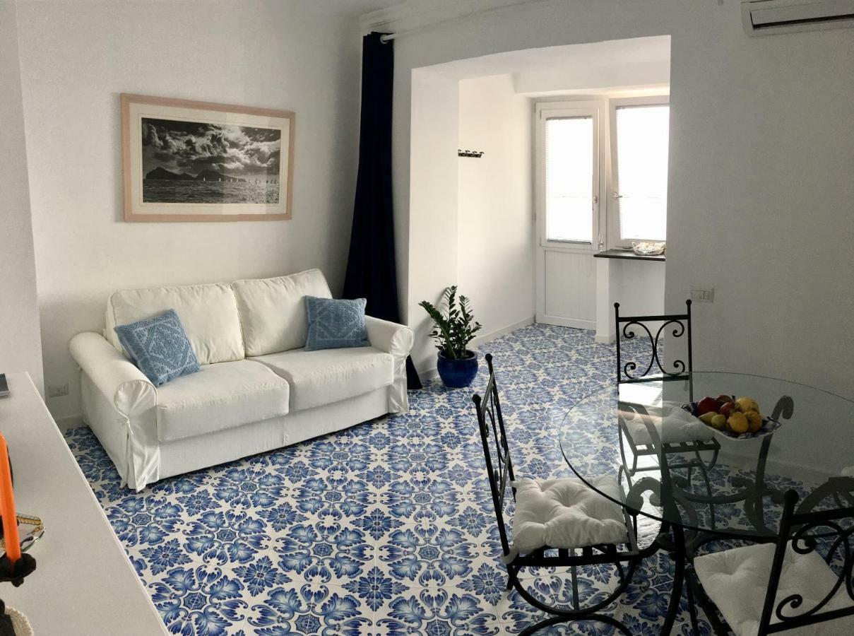 Il Porto Capri Casa Vacanza Bagian luar foto